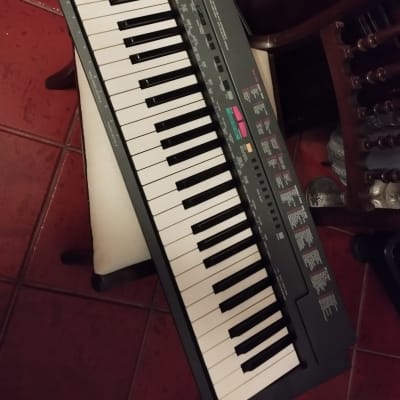 Yamaha PSR-3 for parts