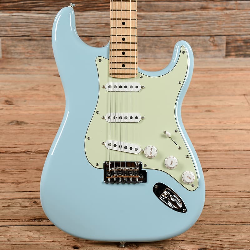 Fender Player Tex-Mex Stratocaster Limited-Edition Electric Guitar Sonic  Blue