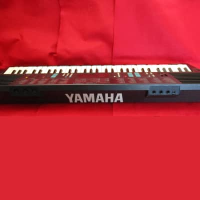 Yamaha PortaSound PSS-780 Synthesizer Keyboard TESTED FREE