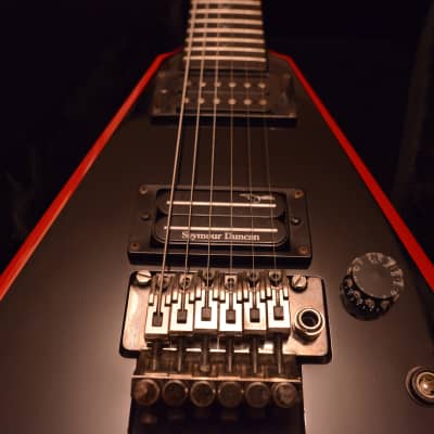 Dean Dimebag Darrell Razorback Flying V Pantera Signature