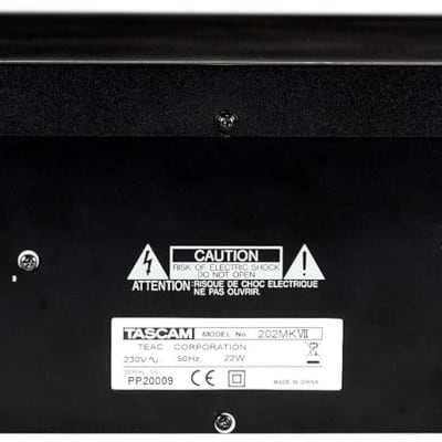 TASCAM 202MKVII Dual Cassette Deck with USB image 4