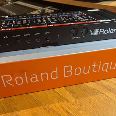 Roland JU-06 Boutique Series Digital Synthesizer Sound Module 2015 - Present - Black image 2