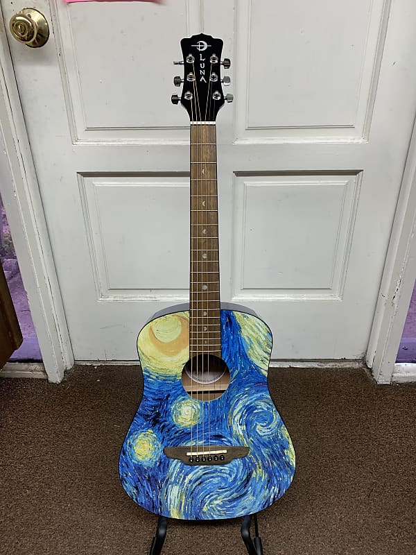 Luna safari starry night travel deals guitar