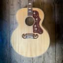 2014 Gibson SJ-200 Standard Acoustic in Natural finish & case