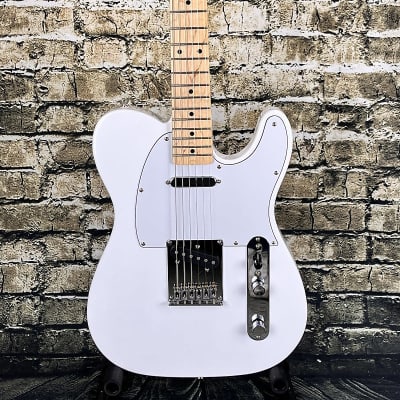 Squier Affinity Series Telecaster - Arctic White | Reverb