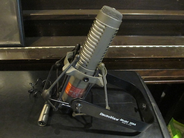Electro-Voice 667A Dynamic Cardioid Broadcast Microphone image 1