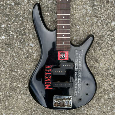 Sidewalk Sale: Ibanez Gio Soundgear PJ Electric Bass Husk (1990s - Black)