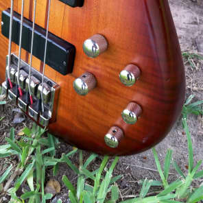 Soundgear Ibanez SR900FM 4 String Bass Bartolini Pickups Active Electronics Para Eq image 5