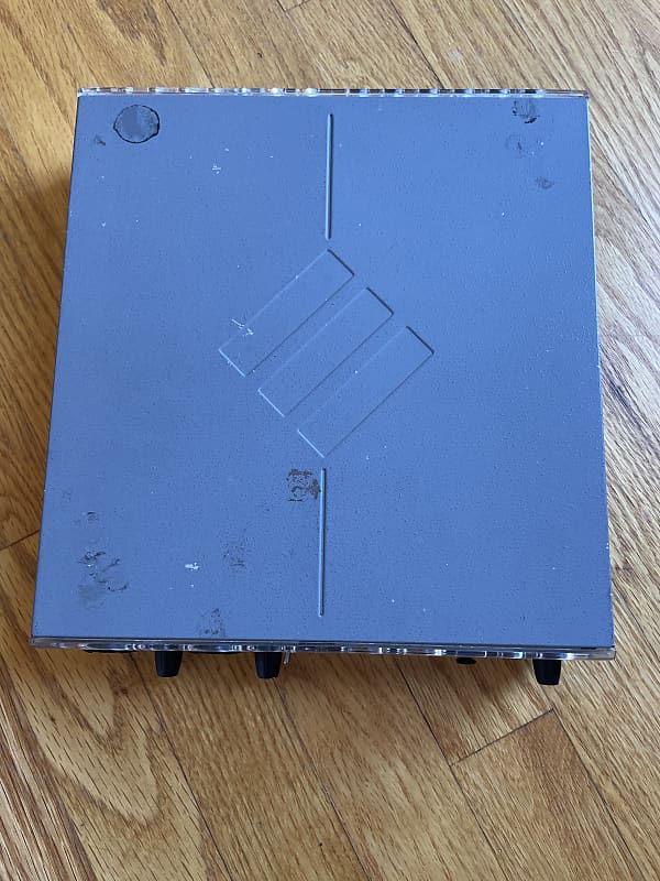 E-MU Systems E-MU 1820 Creative E-MU 1820 Master-Level Recording System EM8840 Music system - DECK ONLY  			