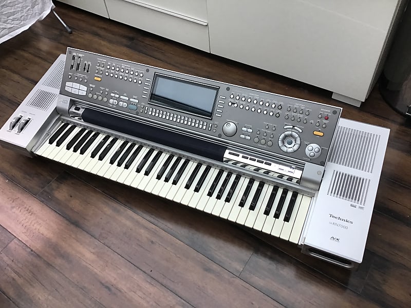 Keyboard Technics outlet SX-KN7000 zu verkaufen