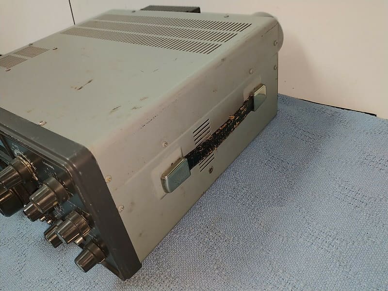 Vintage Yaesu FT-101ZD Transceiver Tube Ham Radio Made in Vintage Yaesu FT-101ZD Transceiver Tube Ham Radio Made in