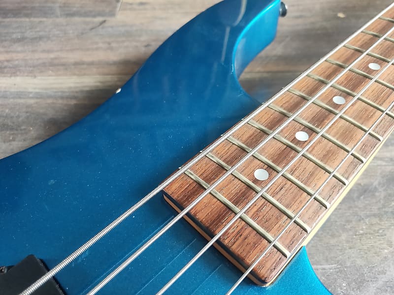 1992 Yamaha Japan RBX-550RS Special Edition Electric Bass (Blue Metallic)