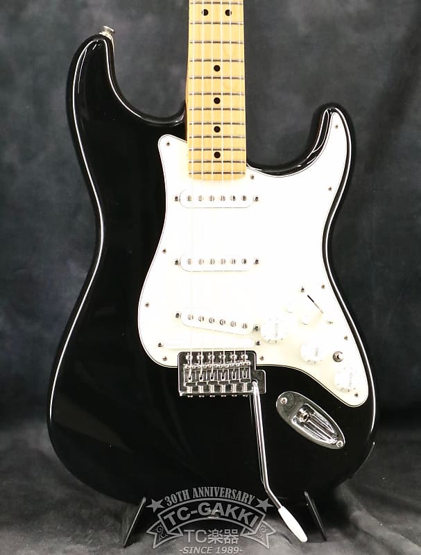 Fender GC-1 pewerd by Roland-