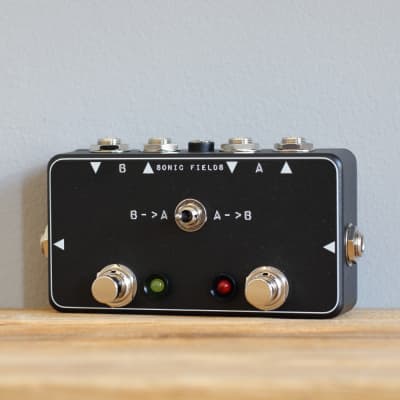 Sonic Fields Dual True Bypass Looper with Order switch image 3