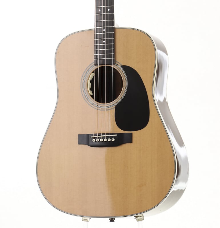 Martin D-28 made in 2011 [SN 1475236] (04/15) image 1