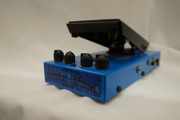ギター GEORGE DENNIS Tremolo George Dennis GD-125 Tremolo Ping Pong | Reverb Greece