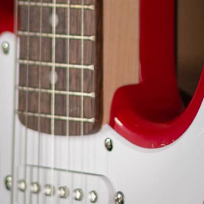 Squier Mini Stratocaster, Laurel FB, Dakota Red image 6