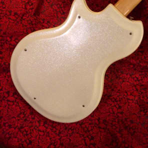 Immagine Rare 1963 Supro Belmont Sahara Polar White Vibrato & Original Case - 2