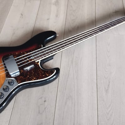 い*ー様 Hofner VB 70年代初期 Mr矢沢と同タイプ い*ー様 Hofner VB 70年代初期 Mr矢沢と同タイプ い*