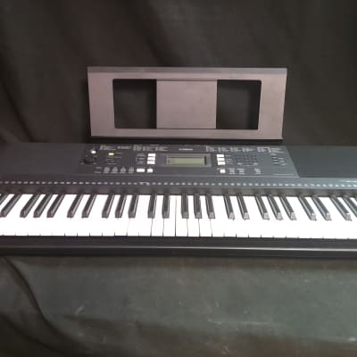 Yamaha PSR-E343 Keyboard