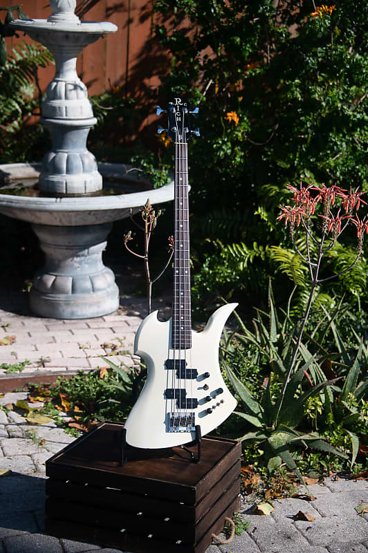 B.C Rich 日本製 white