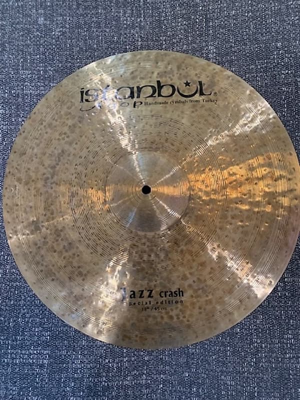 Istanbul Agop 18