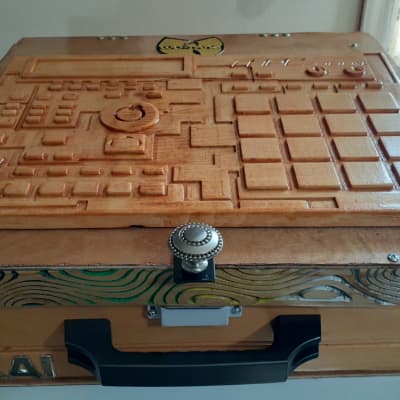 Akai MPC2000XL "Limited Edition" MIDI Production Center w/ upgrades in Mint Condition. Includes one of a kind Custom Protective Case with life size MPC 2000XL wood carved replica. image 7