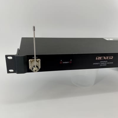 REXER VXR-800D Wireless Rack Mount Receiver with VX-801