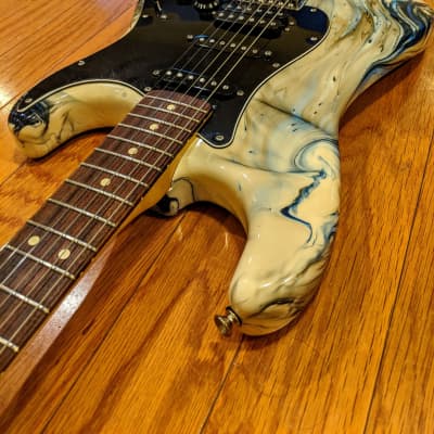 Fender Stratocaster 2013 White Blue Swirl image 3