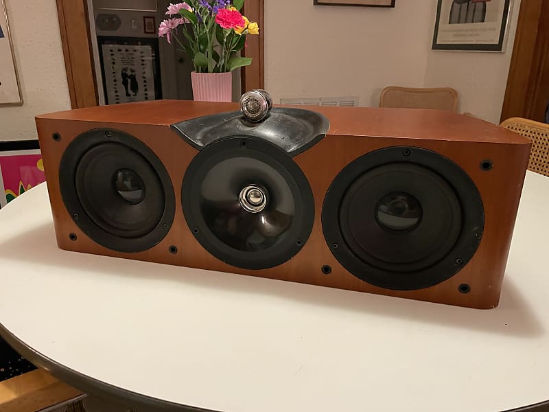 Kef reference hot sale 202c