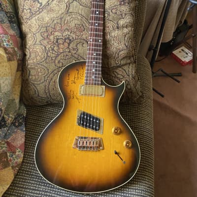 1996 RARE Sunburst Gibson NITEHAWK- Limited Edition Signed by Shaun Verreault and Band for sale