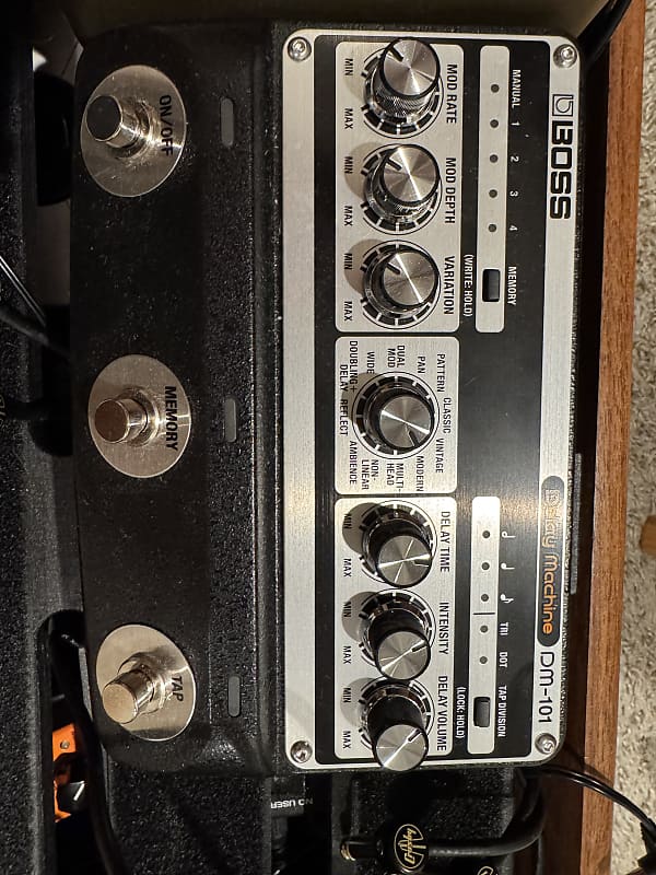 Boss DM-101 Delay Machine