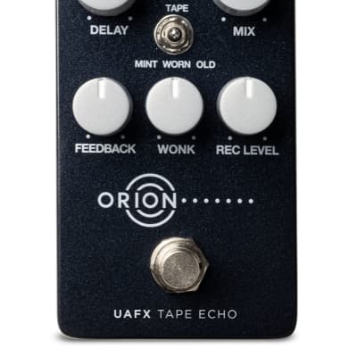 ギター UAFX ORION Tape Echo Universal Audio UAFX Orion Tape Echo Effects Pedal Blue