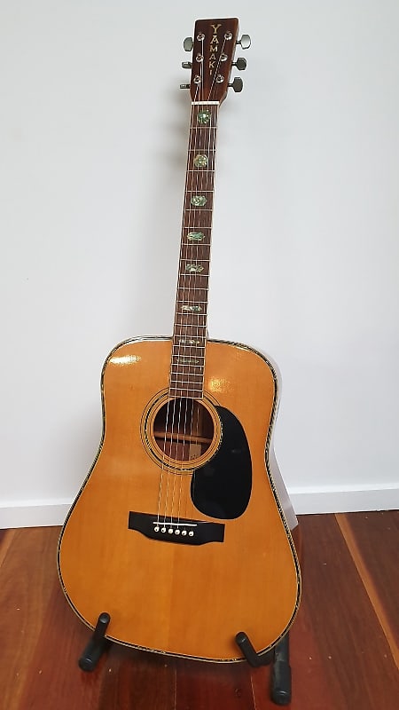 YAMAKI YW30M 1970's Acoustic Guitar