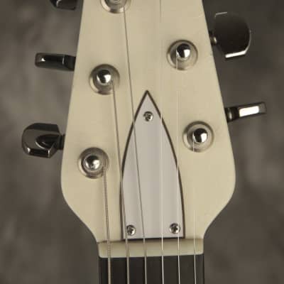 1970's Ovation BREADWINNER White with very early features image 3