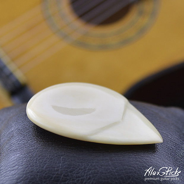 AlexGPicks Mammoth ivory Guitar Pick
