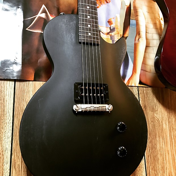 Flat black outlet les paul