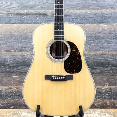 Martin D-35 Standard Series D-14 Fret Aging Toner Top Acoustic Guitar w/Case for sale