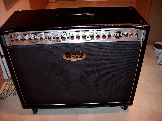 Nice B 52 all tube at 212 2x12 triple rectifier 100 watt metal to classic rock combo amp