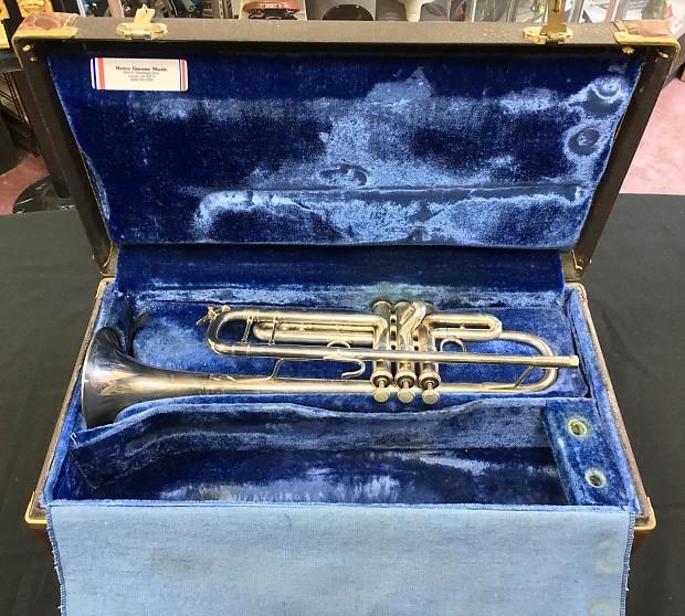 メンテナンス済 VincentBach Stradivarius Model37 Bach Stradivarius Model 37 ML Trumpet Bb USA Operation