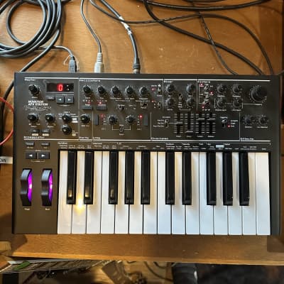 Novation AFX Station 25-Key Monophonic Synthesizer 2020 - Present - Black