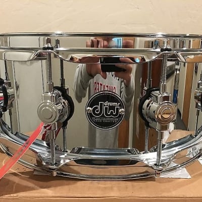 DW 5.5x14" Performance Series Chrome over Steel Snare Drum image 1