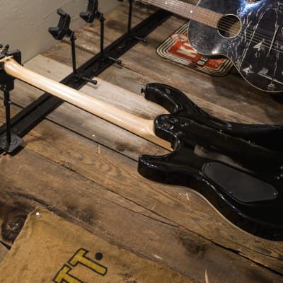 【限界値下げ】PEAVEY PREDATOR EXP Ⅱ メタリックグリーン Peavey ピーヴィー Predator Plus EXP 6 String Full Size