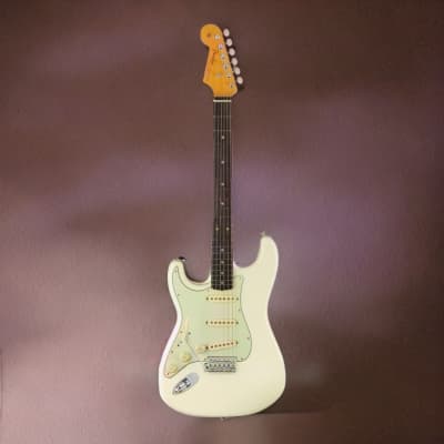 Fender American Vintage II 1961 Stratocaster 6-String Electric Guitar (Left-Handed, Olympic White) image 7