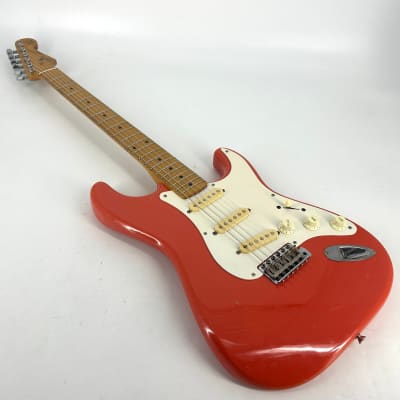 1991 Fender Squier Hank Marvin Japan Stratocaster – Fiesta Red image 1
