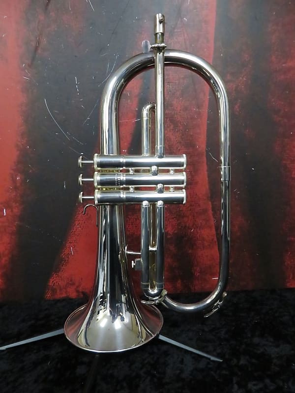 Yamaha YFH2310S Silver Plated Flugelhorn Reverb