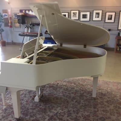 Yamaha GH1 Grand Piano in White with Disklavier | Reverb