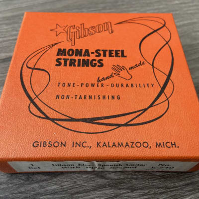 Gibson Retail display box with 10 NOS sets of 1950s Gibson Mona-Steel Strings image 10