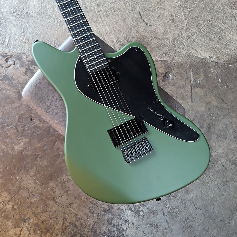 Balaguer Growler Baritone 30 Select Series - Satin Olive Drab