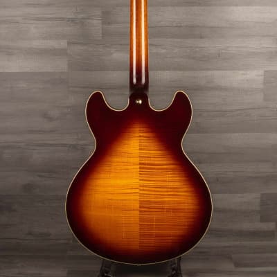 Yamaha SA2200 Semi Hollow Electric Guitar - Violin Sunburst image 8